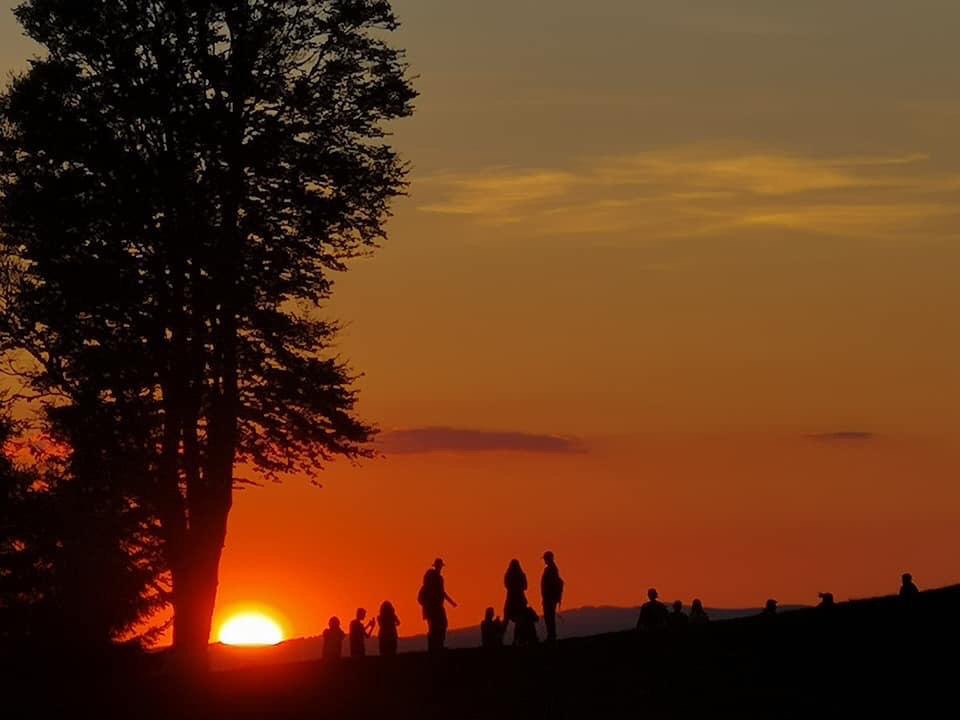 Nuitée en tente à Tré le Mont – 062019