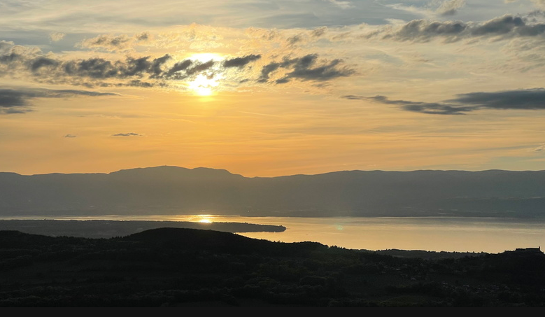 L’éternel vol du soir à Orcier et le Lac Léman – 062021