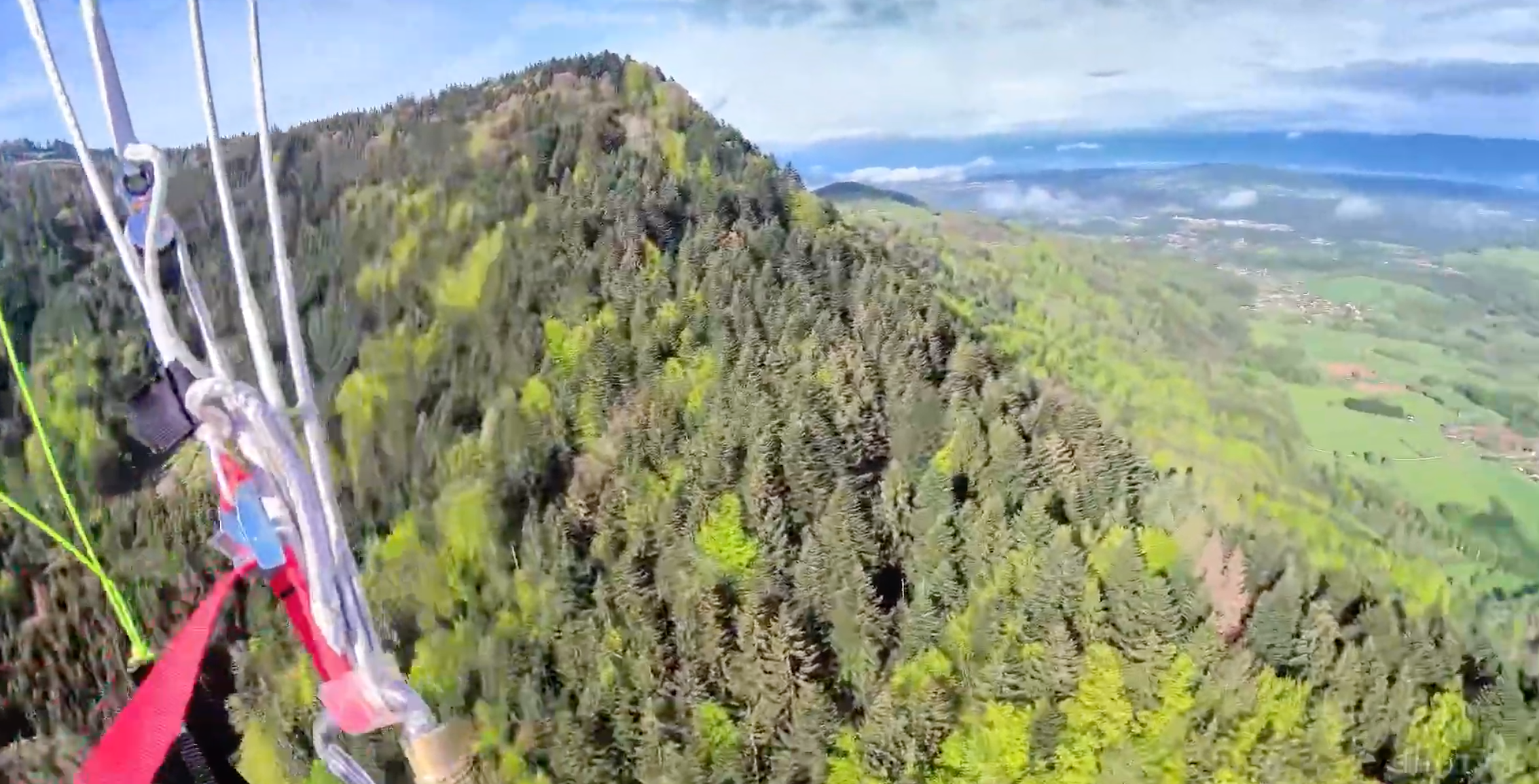 Balade aérienne entre père et fils – Orcier – 052021