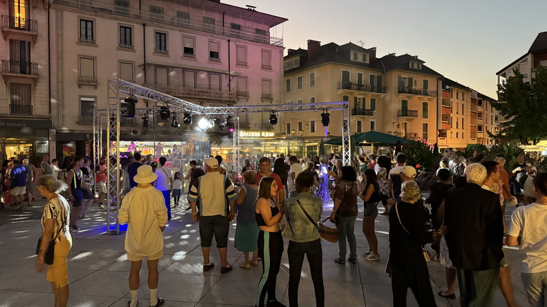 Dernier Vendredi Fondues Macadam Thonon – 082024